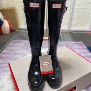 NIB Hunter Black Gloss Tall Rain Boots Wellies
